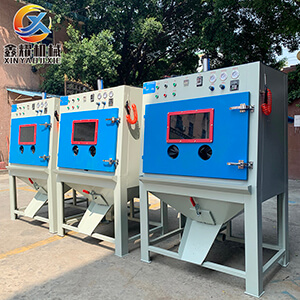 自動滾藍(lán)噴砂機