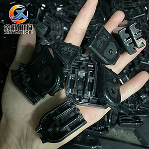 電源插座去毛邊效果